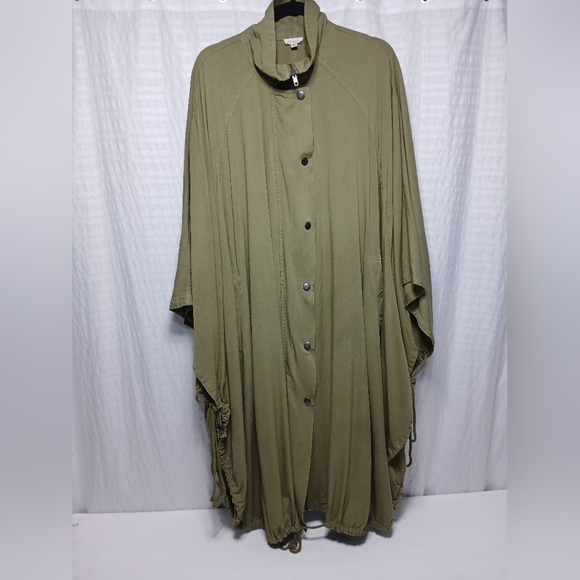 Anthropologie Pilcro Utility Poncho Jacket. One Size - Picture 2 of 14